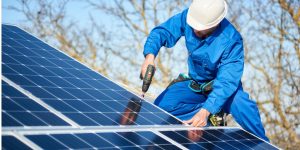 Installation Maintenance Panneaux Solaires Photovoltaïques à Molosmes